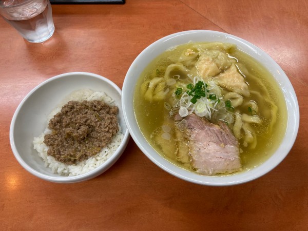 「海老ワンタン麺&生姜丼」@日陰の写真