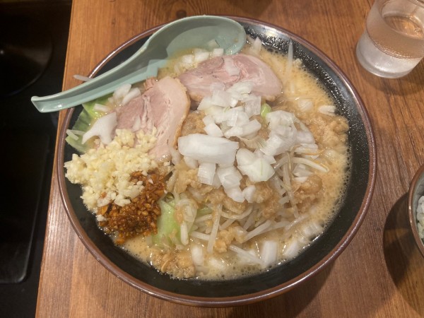 「家系二郎ラーメン」@極味家 日ノ出町店の写真