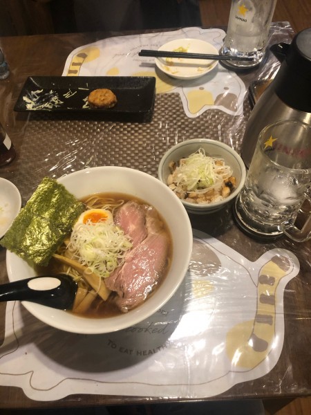 「醤油ラーメン」@らぁ麺 麺道館の写真