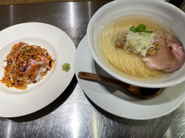 「塩そば　肉丼セット」@成城青果の写真