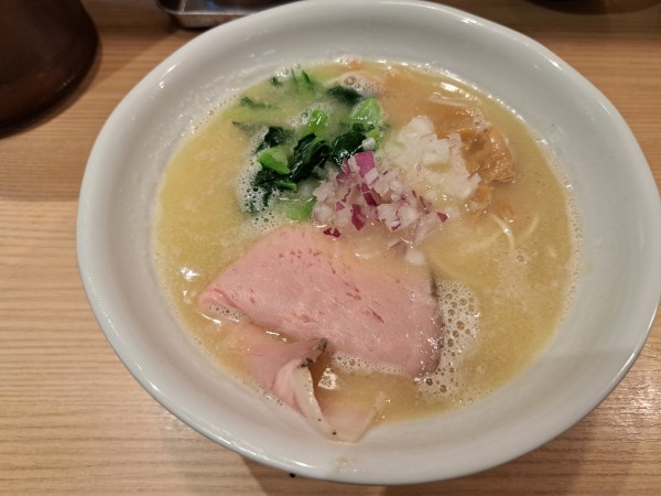 「鶏白湯そば」@RAMEN 火影 produced by 麺処 ほん田の写真