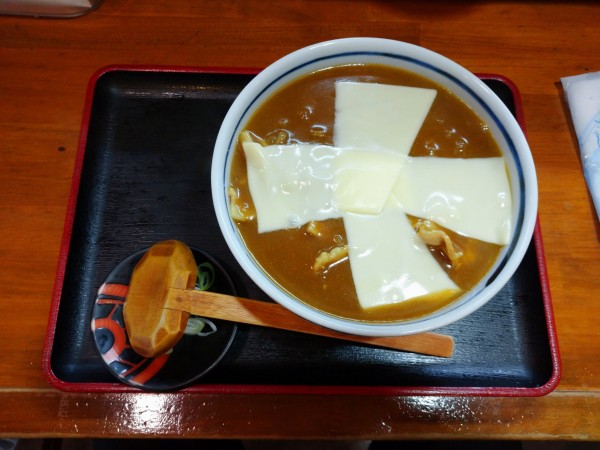 「チーズ入りカレー南蛮そば（850円）」@井乃上の写真