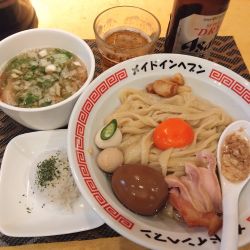 ヘブン盛艶つけ麺1400円ライスボール50円瓶ビール400円