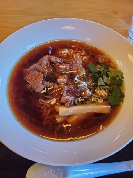 「牛スジラーメン@980」@麺屋 惣市の写真