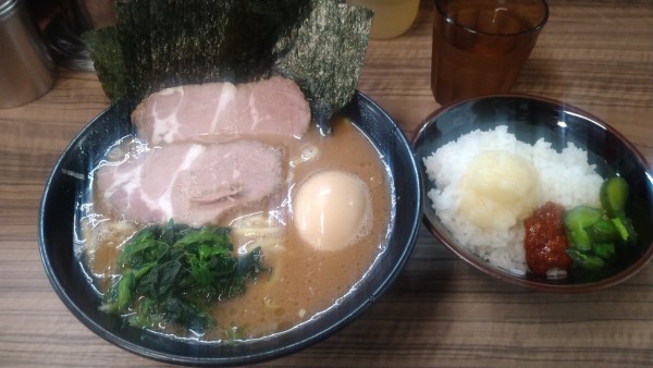 「のり玉ラーメン850+のり¥100-」@武道家 龍の写真