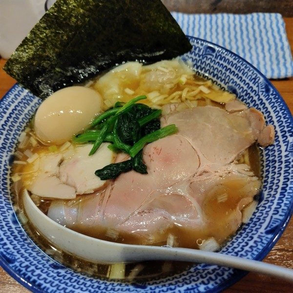 「特製中華しょうゆ」@麺屋 旧月の写真