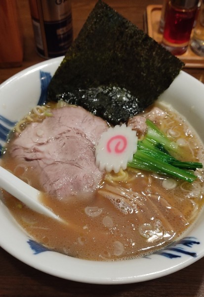 「特製醤油ラーメン」@ラーメン食堂 粋な一生の写真