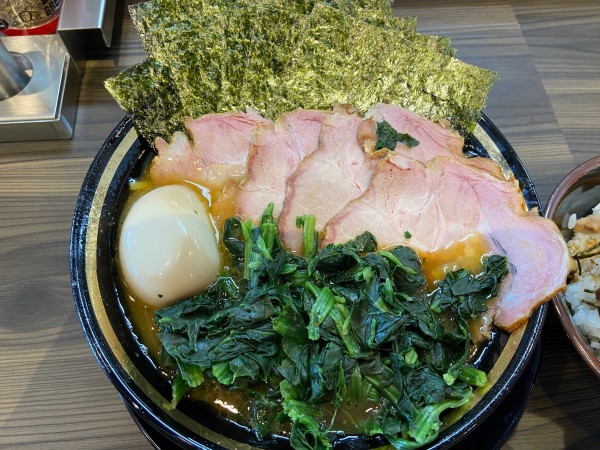 「王道のラーメン　カタオオ」@家系ラーメン がくの写真