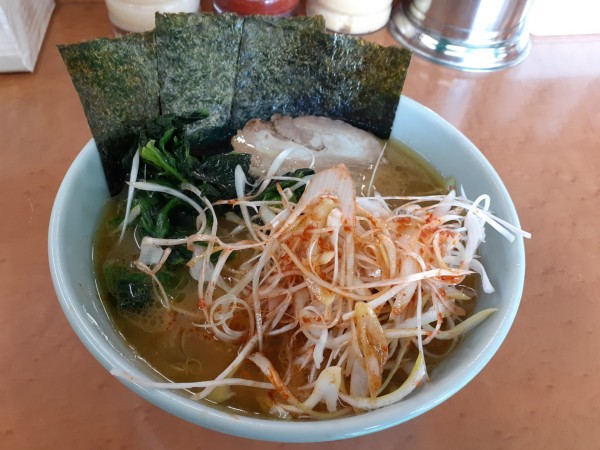 「ラーメン、ねぎ」@横浜ラーメン 町田家 新百合ヶ丘店の写真