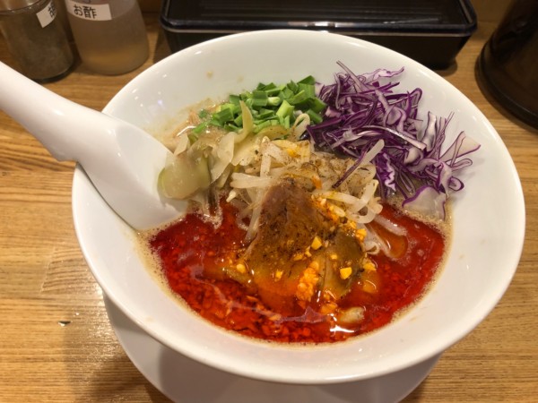 「辛ごま味噌らぁ麺 850円」@らぁ麺 THE FACTORYの写真