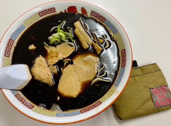 「しょうゆラーメン（濃い）」@ラーメン 蜂屋 5条創業店の写真