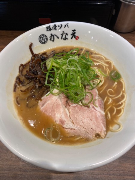 「濃厚豚骨ソバ」@豚骨ソバ かなえの写真