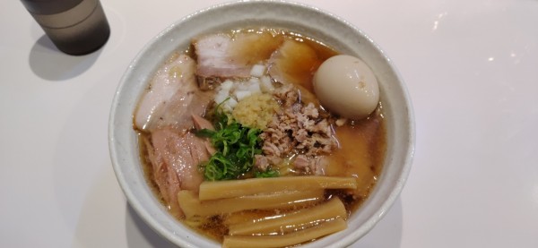 「肉そば全部入り（大盛）1050円」@ぶっと麺 しゃにむにの写真