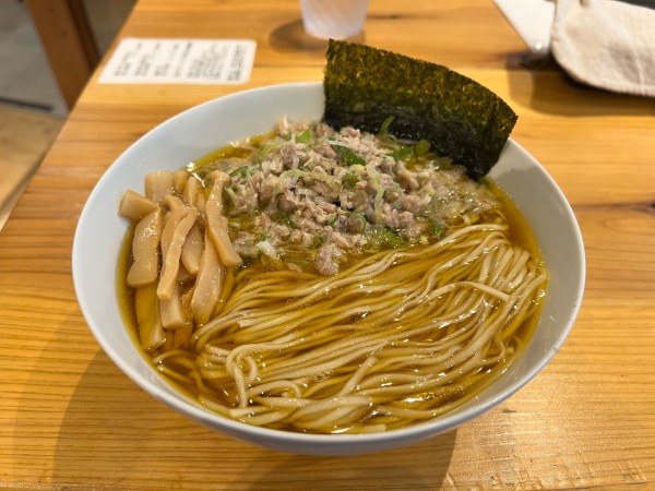 「ねぎ肉醤油ラーめん」@貝出汁ラーめん クラムの写真