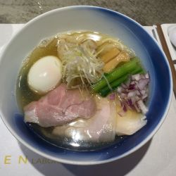 白醤油中華そば 極 ¥1,200