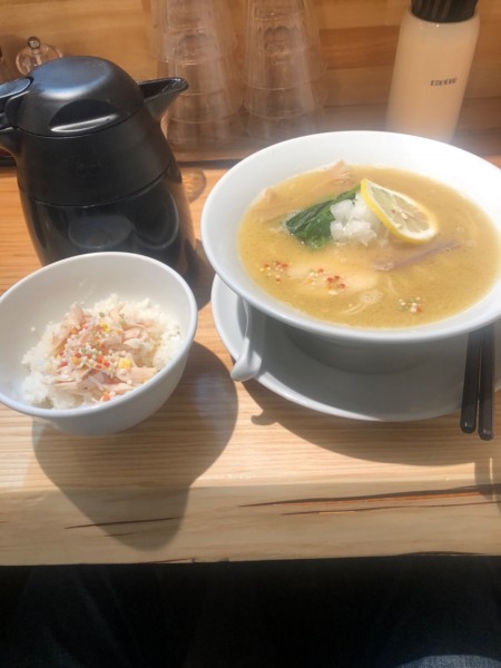 「鶏白湯ラーメン一口丼セット」@麺屋 しゃちほこの写真