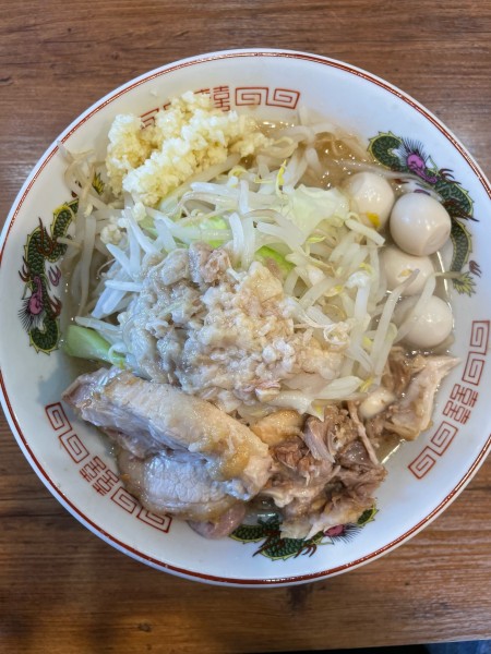 「ミニラーメン　ニンニク　アブラ　うずら5個」@ガッツリラーメンいち豚 いわき鹿島店の写真