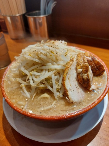 「らーめん並 300g豚3枚 900円」@らーめん バリ男 大森店の写真