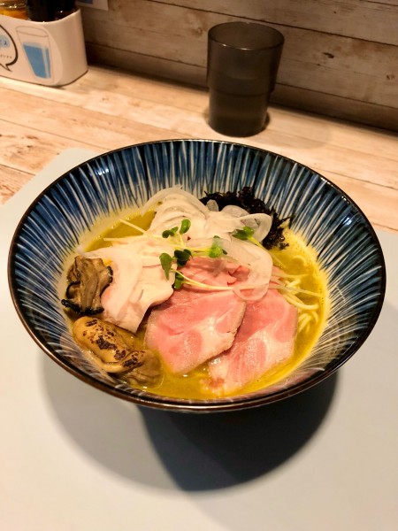 「かき物語らーめん全部のせ　こってり」@かき物語の写真