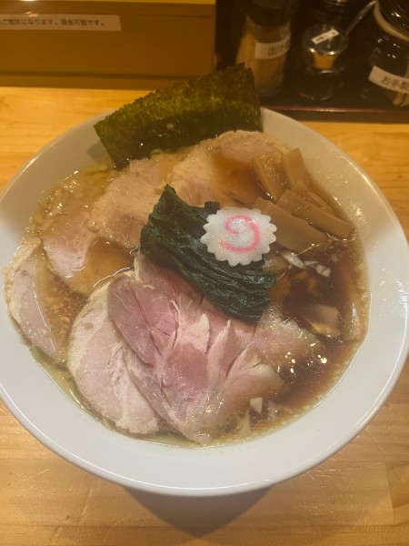 「中華蕎麦醤油　肉マシ」@麺道 六善の写真