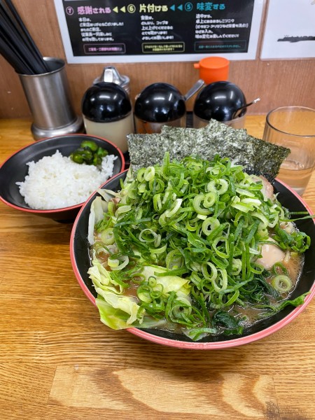 「全部のせラーメン 並」@麺家 紫極の写真