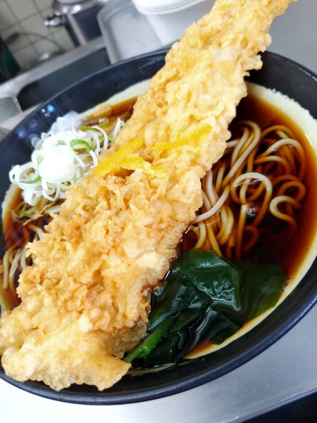 「穴子天そば」@日栄軒の写真