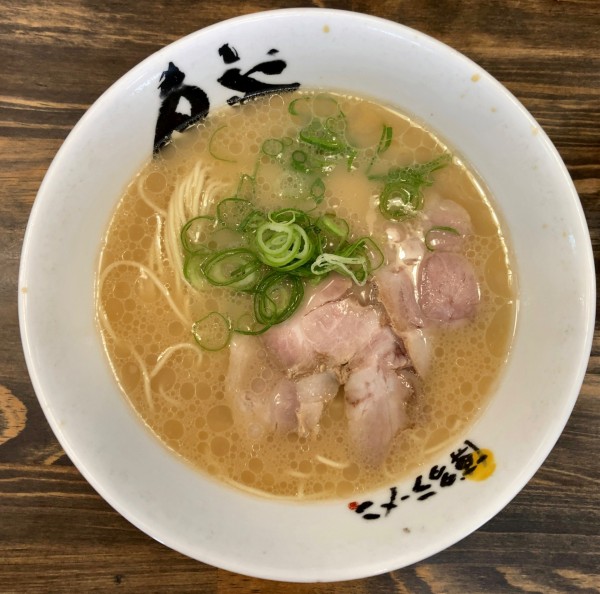 「おいしいラーメン￥320」@博多ラーメン 膳 鳥栖店の写真