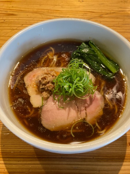 「通常、醤油」@麺処 図鑑の写真