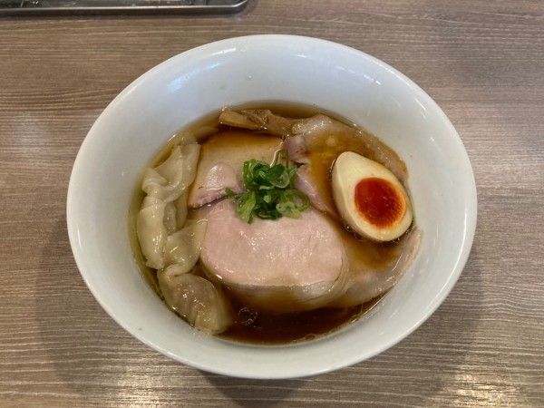 「特製醤油そば」@中華そば 和渦 TOKYOの写真