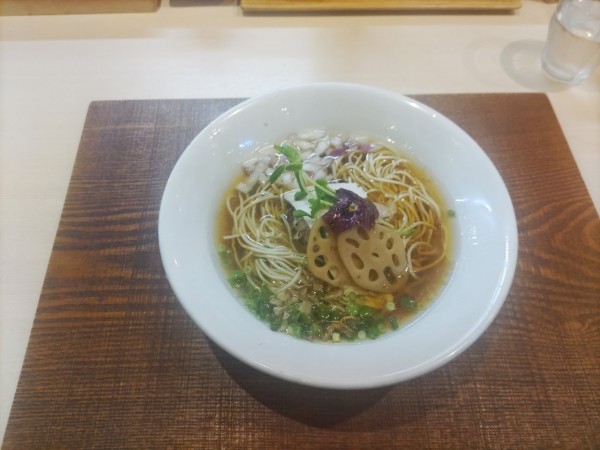 「松茸と水」@論露に不二の写真