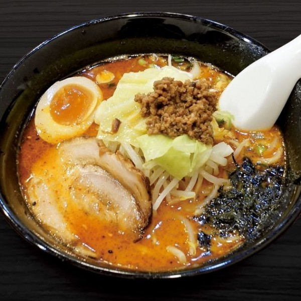 「赤とんこつ」@とんこつらーめん つけめん 鋼 HAGANEの写真