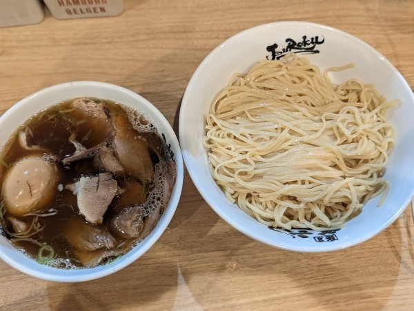 「限定醤油つけ麺300g」@麺屋 丈六 キーノ和歌山店の写真