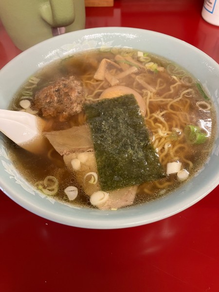 「ラーメン　醤油」@中華そば 味六の写真