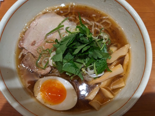 「石臼挽き中華そば」@富良野 とみ川 東京ラーメンストリート店の写真