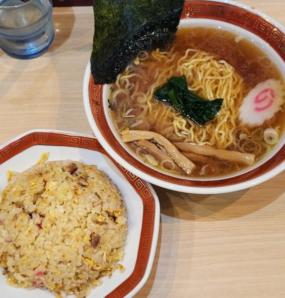 「Ａセット（中華そば＋半炒飯）￥1,000」@中華そば 浜田屋 見川店の写真