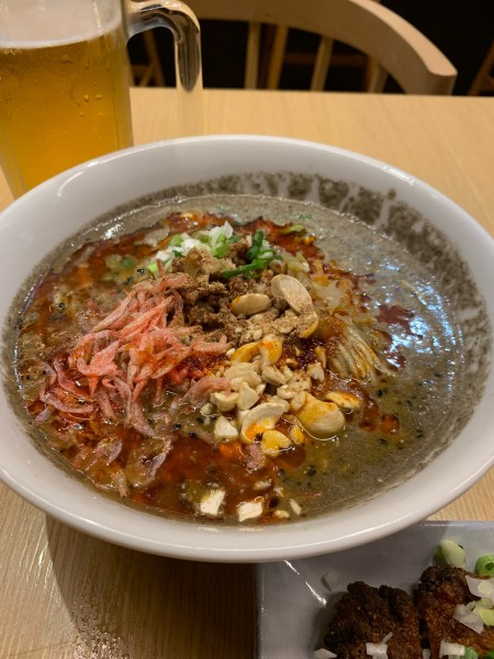 「黒胡麻坦々麺」@甲州屋 別邸の写真