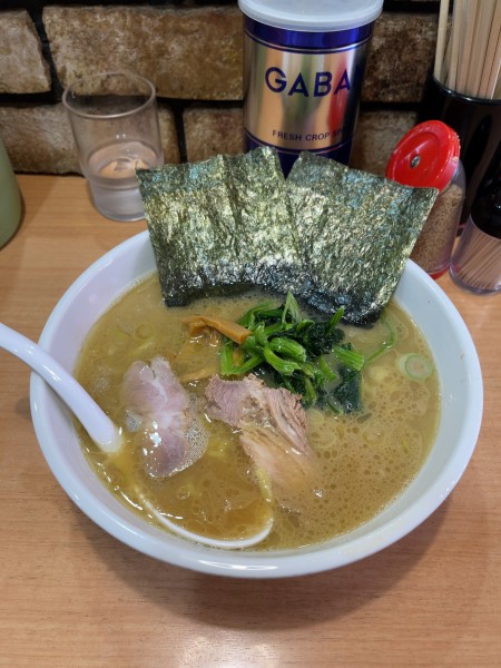 「みはまやラーメン（850円）」@横浜ラーメン 味濱家 神戸本山店の写真