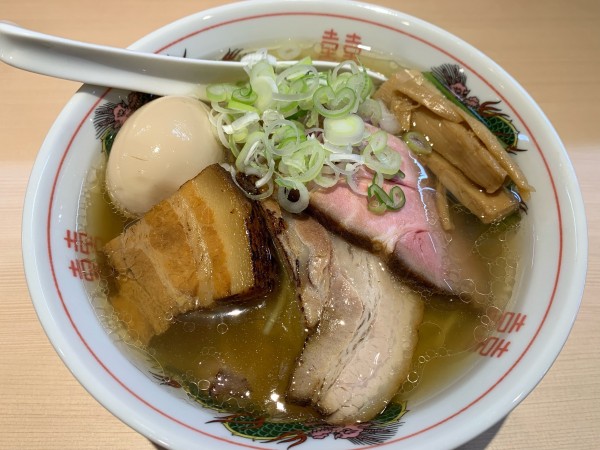 「味玉チャーシュー塩中華そば」@中華そば 須紗の写真