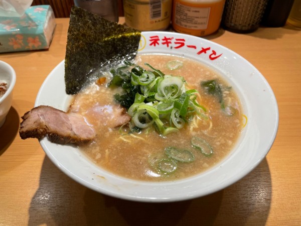 「ラーメン」@○新 ネギラーメン 新橋店の写真