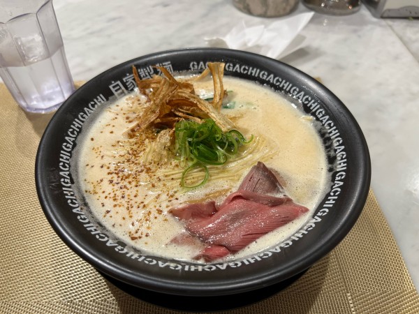 「白トリュフ香る和牛ローストビーフのせ鶏白湯」@MENSHO SAN FRANCISCOの写真