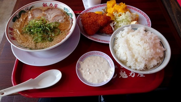 「コク旨ラーメン＋アジフライ定食」@ラーメン魁力屋 藤枝PA下り線店の写真