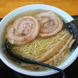 ラーメン(塩)+大盛+チャーシュー950円