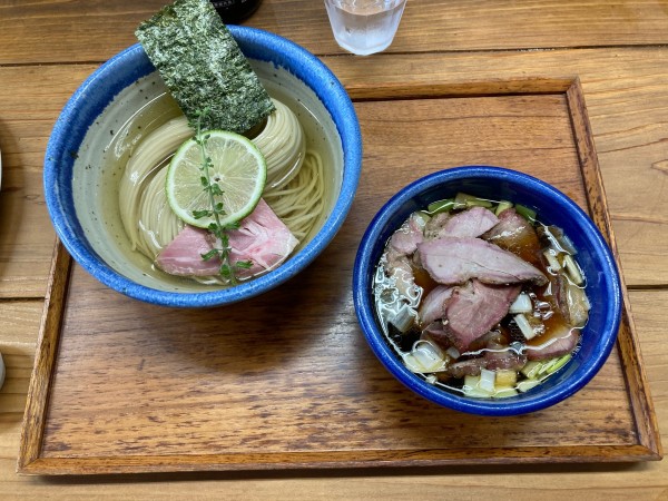 「昆布水つけ麺（醤油）大　ちょい肉増し」@YOKOKURA STOREHOUSEの写真