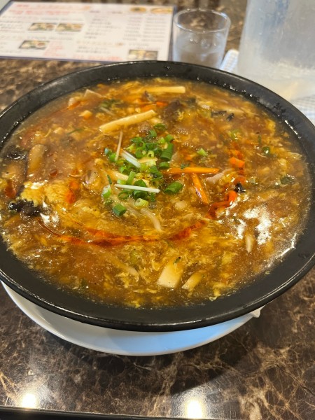 「酸辣湯麺」@中華四川料理 飛翔の写真