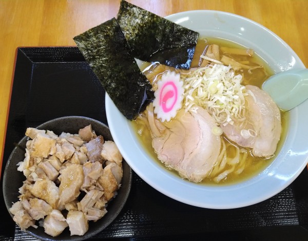 「手打中華そば￥650＋半ライス￥100＝￥750」@中華そば 香十の写真