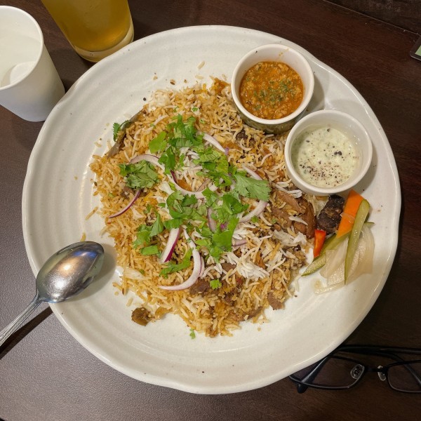 「本日のビリヤニ（マグロ）　キーマカレー付き」@BEER OTAKU SPICEの写真