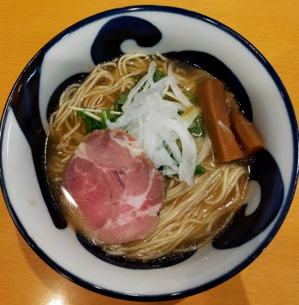 「(限定)鶏清湯そば　900円　麺大盛り120円」@麺屋togariの写真