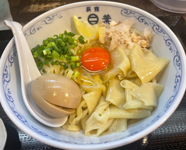 「TKM 具無し　ハーフ&ハーフ　+味玉」@二葉 上荻店の写真