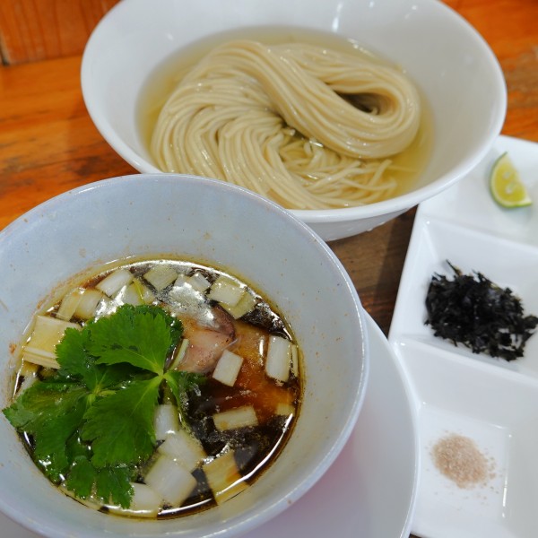 「昆布水つけめん（醤油）1,000円」@麺屋 むじゃきの写真