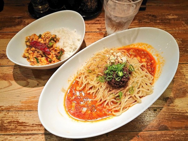 「汁なし政宗担々麺小麻婆飯セット」@成都正宗担々麺 つじ田の写真